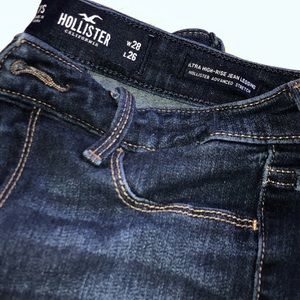 Hollister Ultra highrise jean legging  size 7s
